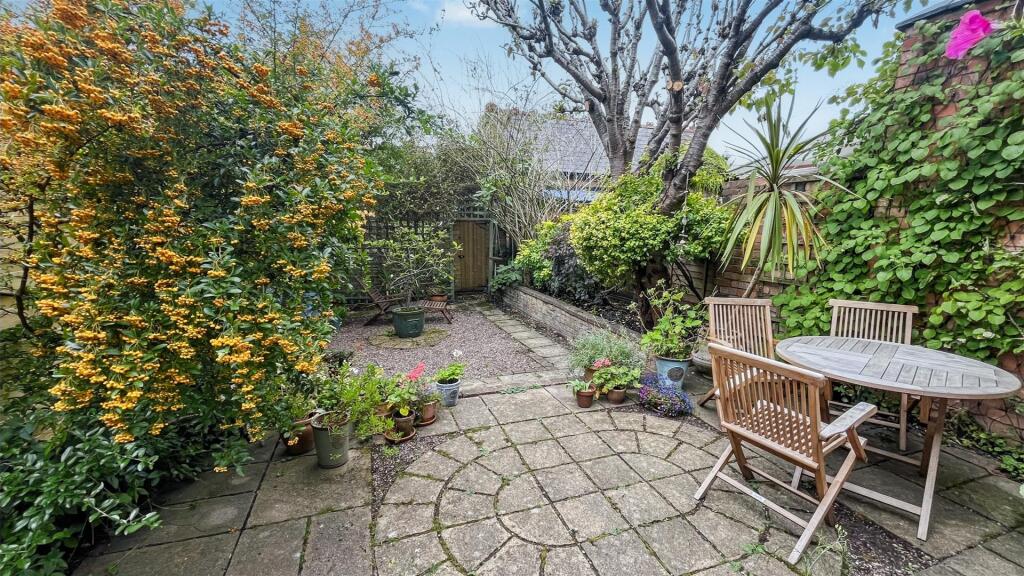 Additional image 28 of Greenhill Road, Moseley