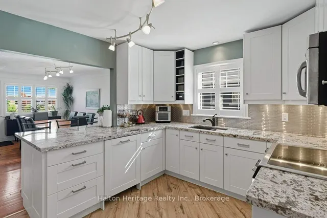 Additional image 12 of 478 East 37th St