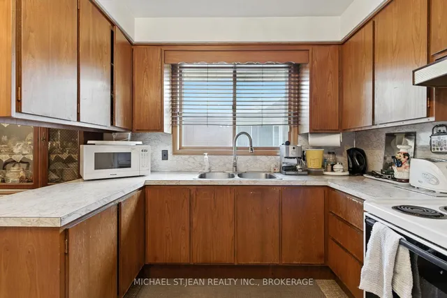 Additional image 11 of 331 East 17th St