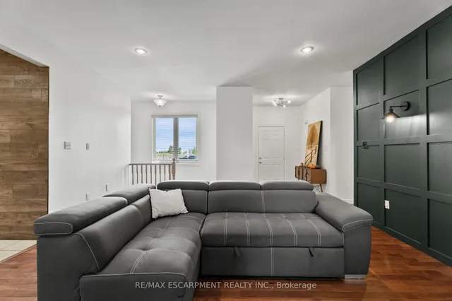 Additional image 9 of 301 Mud St