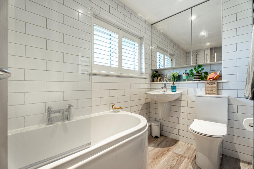 Additional image 10 of Larkswood Rise, St. Albans, Hertfordshire, AL4