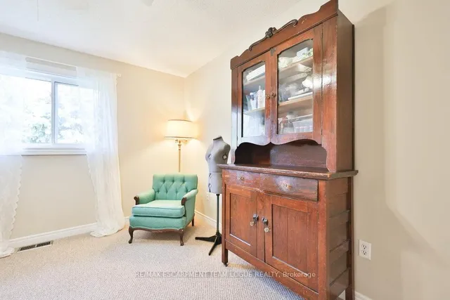 Additional image 33 of 2229 Walkers Line Unit 16