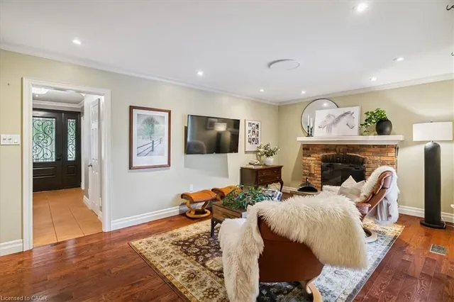 Additional image 6 of 493 Donegal Dr