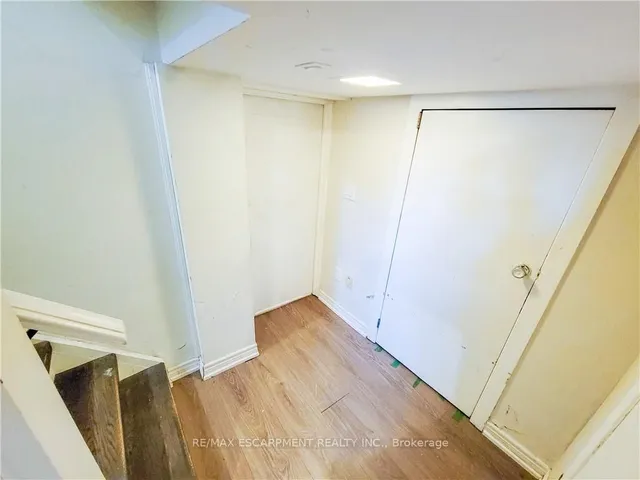 Additional image 13 of 109 TERRACE Dr