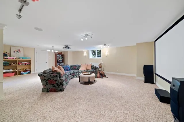 Additional image 40 of 3104 First St