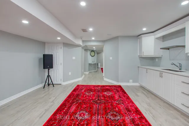 Additional image 36 of 117 Chartwell Circ