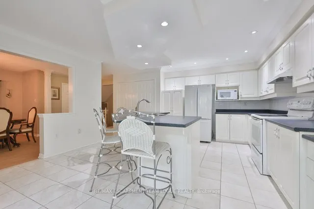 Additional image 7 of 2165 Country Club Dr Unit 16