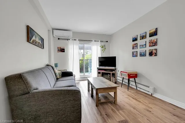 Additional image 9 of 141 Catharine St Unit 102