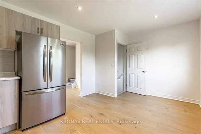 Additional image 4 of 65 Mount Albion Rd Unit 2