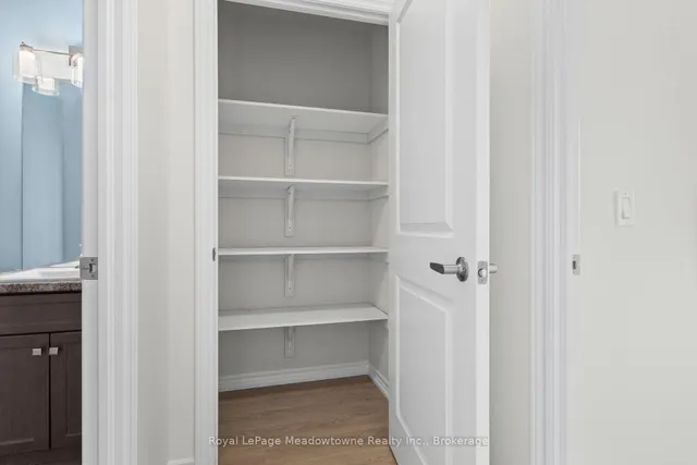 Additional image 25 of 630 Sauve St Unit 511