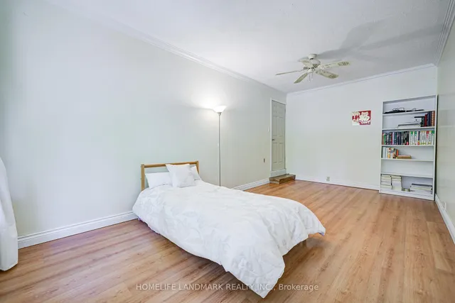 Additional image 26 of 19 Sheldon St