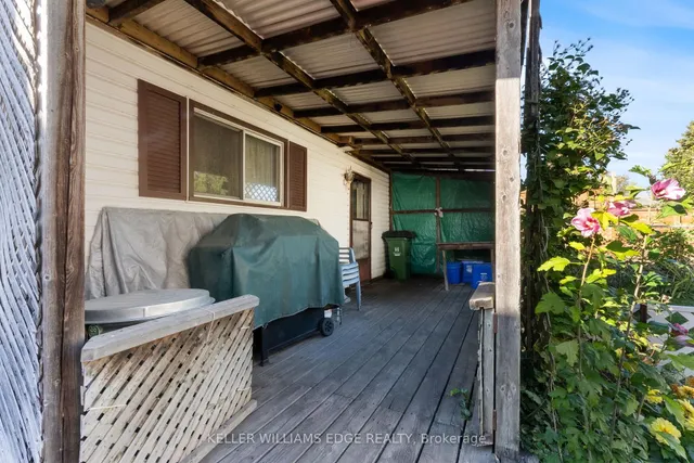 Additional image 12 of 544 Quebec St