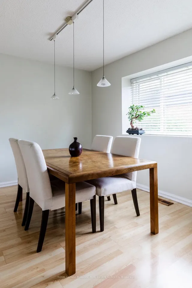 Additional image 10 of 1556 Kerns Rd Unit 3