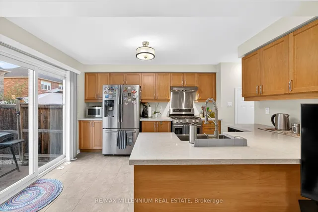 Additional image 18 of 828 Herman Way