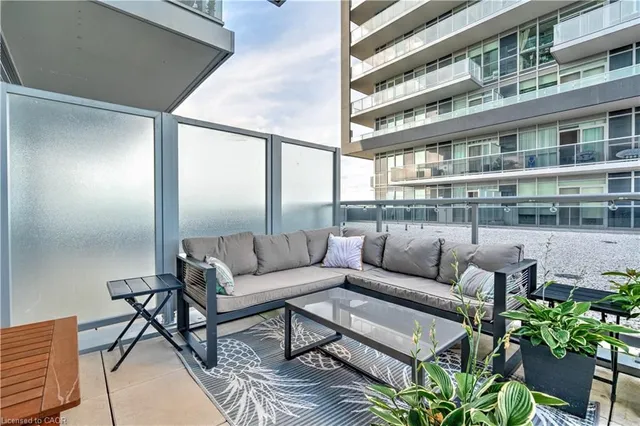 Additional image 18 of 2081 Fairview St Unit 1003