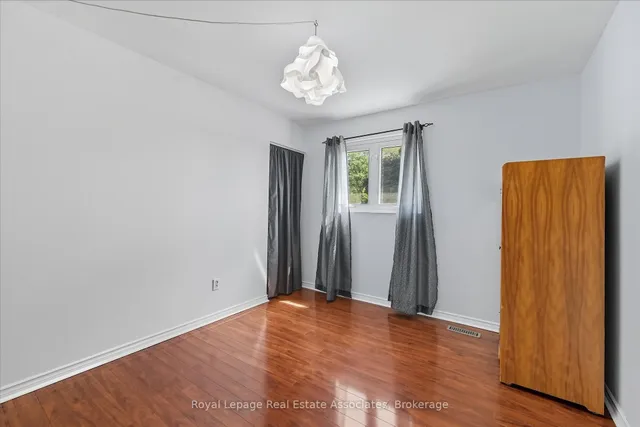 Additional image 23 of 107 Billington Cres