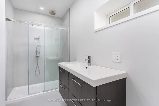 Additional image 41 of 25 Douglas Ave