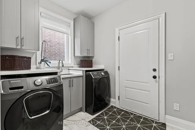 Additional image 17 of 44 Leckie Ave