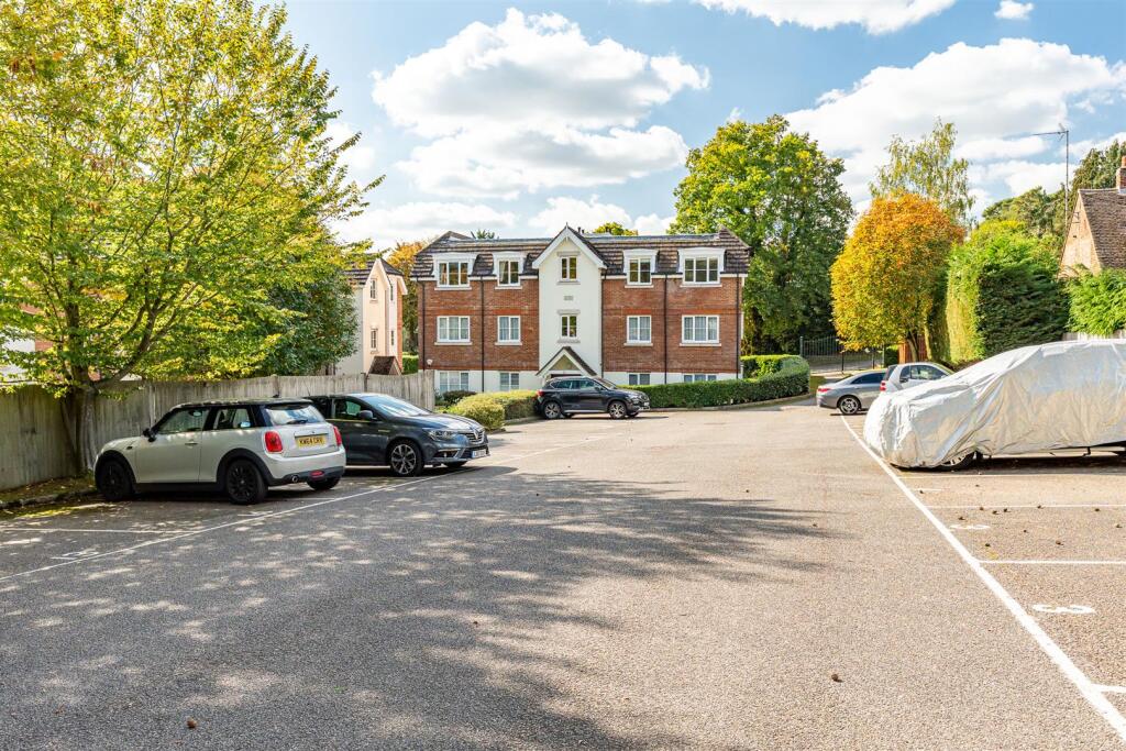 Additional image 22 of Canonsfield Road, Welwyn