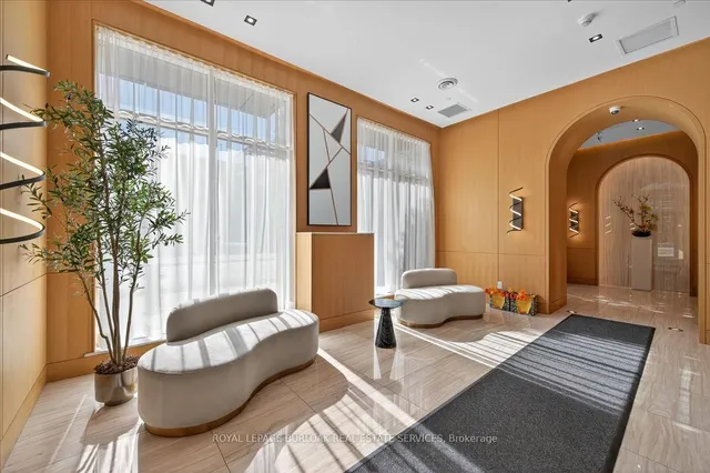 Additional image 7 of 1441 Elgin St Unit 306