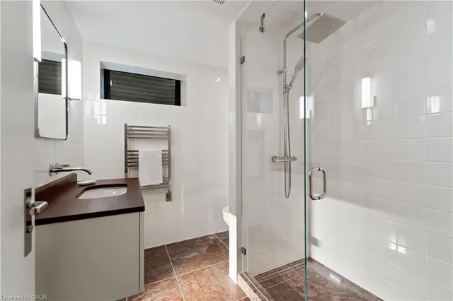 Additional image 34 of 154 Middletown Rd