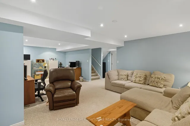 Additional image 9 of 1220 Turner Dr