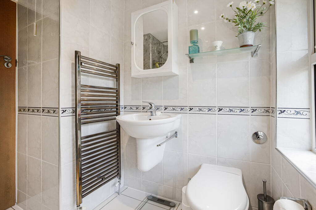 Additional image 17 of Woodland Rise, Welwyn Garden City, AL8