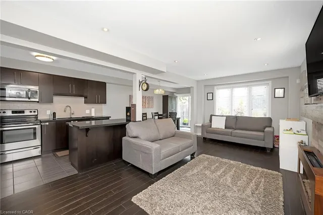 Additional image 19 of 69 Escarpment Dr