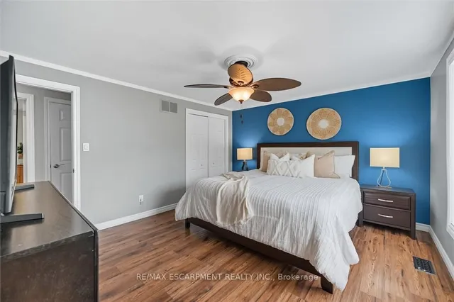 Additional image 27 of 641 HOLT Dr