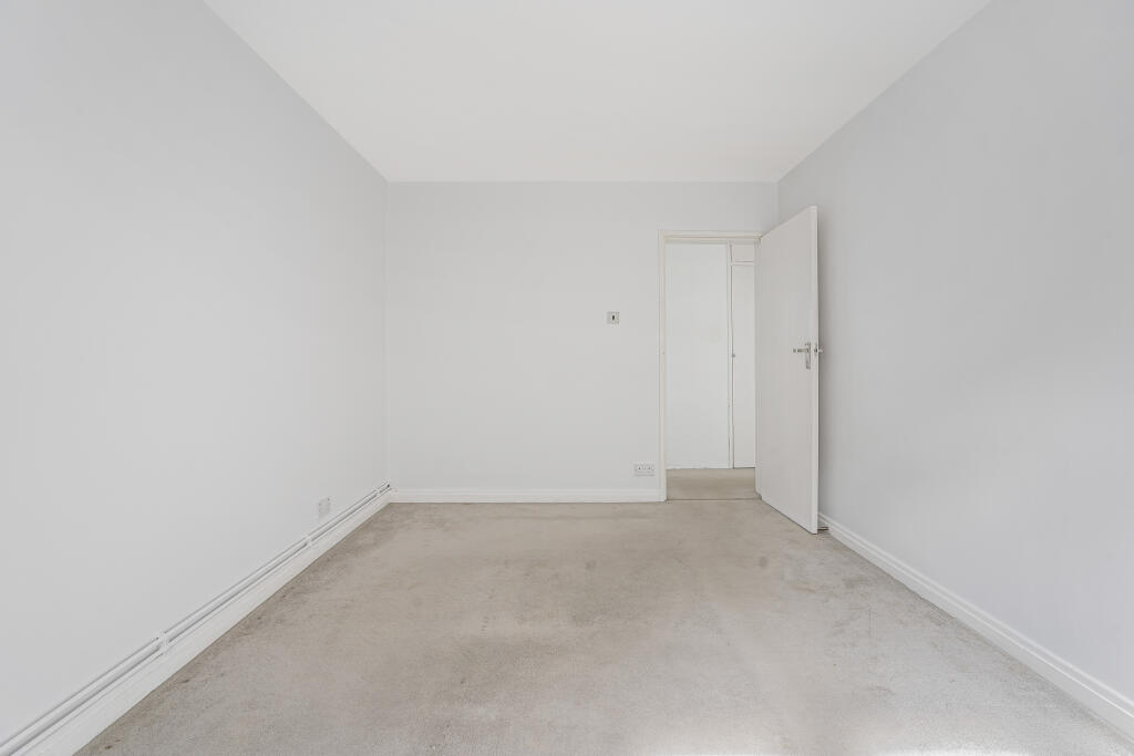 Additional image 8 of Windsor Road, Welwyn, AL6