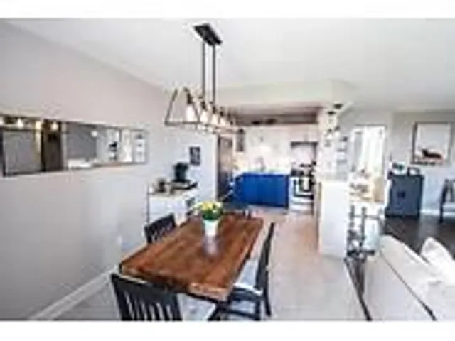 Additional image 9 of 75 Glenburn Crt Unit 811