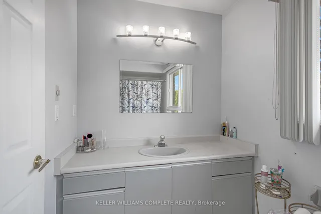 Additional image 23 of 2 ROBESPIERRE Crt