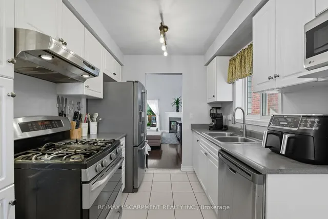 Additional image 10 of 5 Chesapeake Dr