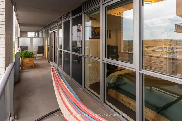 Additional image 22 of 2087 Fairview St Unit 1002