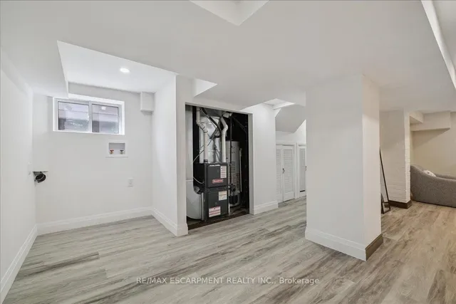 Additional image 41 of 15 Ottawa St