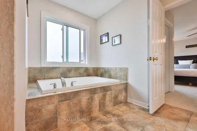 Additional image 28 of 4676 Bracknell Rd