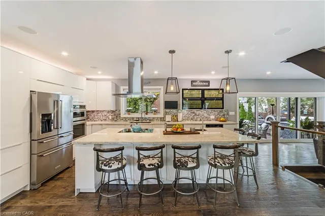 Additional image 11 of 535 Locust St