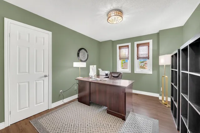 Additional image 25 of 2208 Greenway Terr