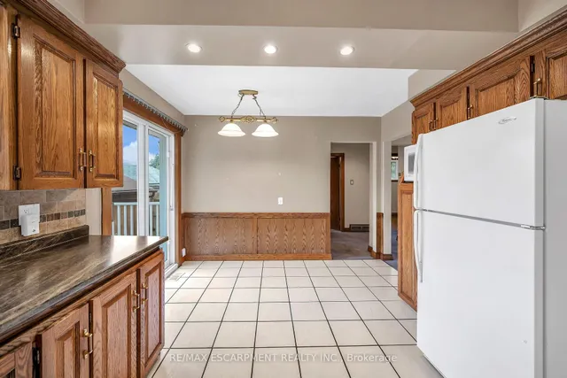 Additional image 16 of 85 East 45th St