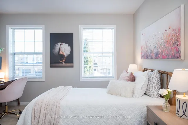 Additional image 21 of 698 Edwards Ave