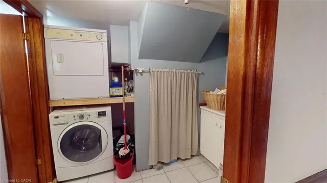 Additional image 33 of 12 Orchard Hill