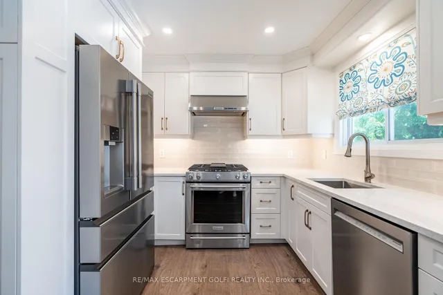 Additional image 7 of 38 Salem Ave