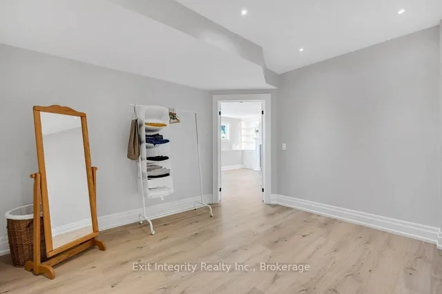 Additional image 11 of 407 Harrisburg Rd