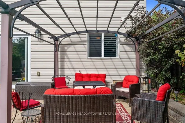 Additional image 9 of 59 Massena Dr