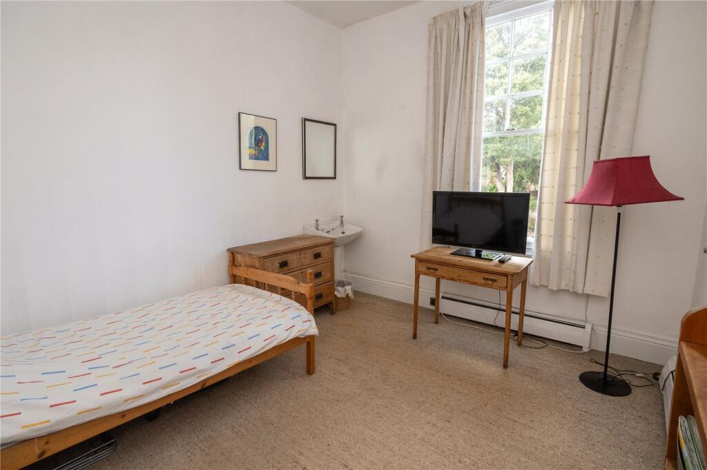 Additional image 32 of Grove Avenue, Moseley, Birmingham, B13