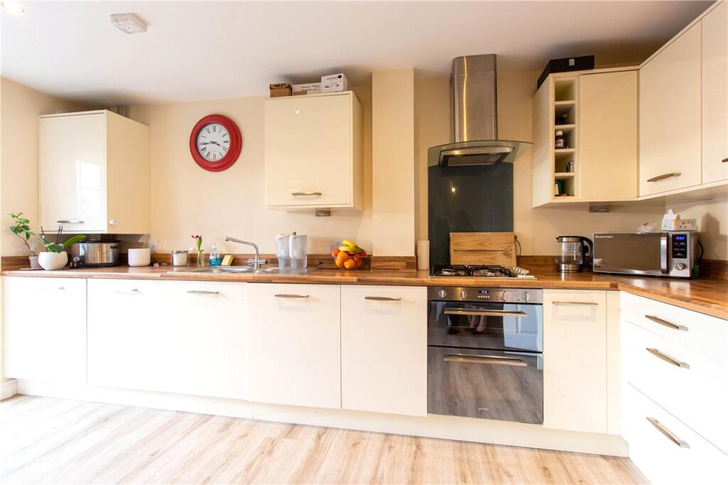 Additional image 5 of Millstone Way, Harpenden, AL5