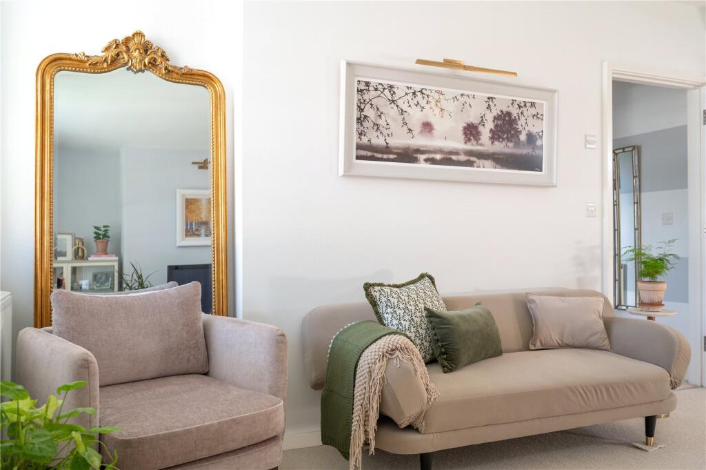 Additional image 4 of Park Street, St. Albans, Hertfordshire