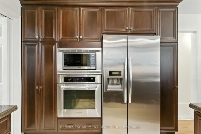 Additional image 12 of 561 Harmony Ave