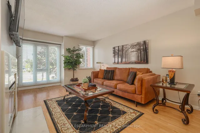 Additional image 2 of 895 MAPLE Ave Unit 132