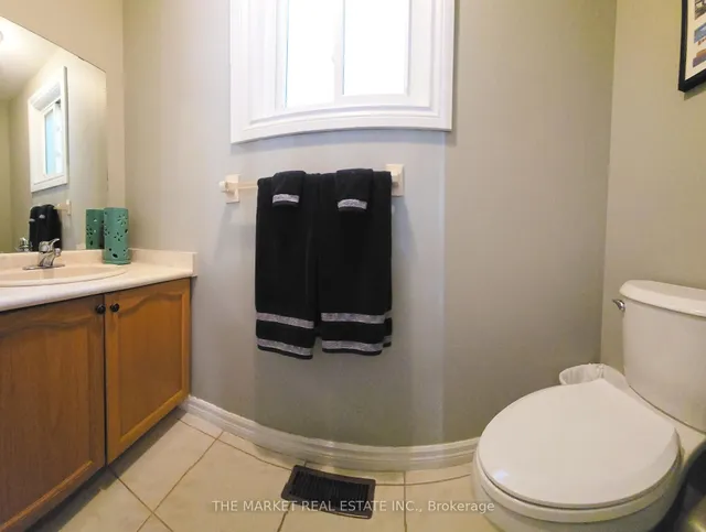 Additional image 7 of 233 Acadia Dr